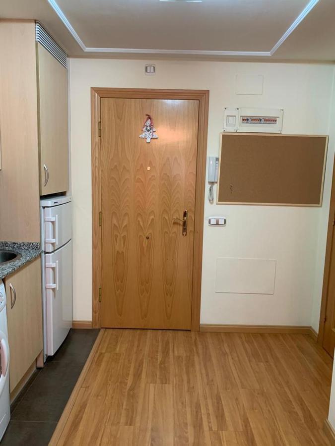 Apartamento Mota-2 Huca-Los Prados; Parking Y Wifi Gratis Oviedo Exterior photo